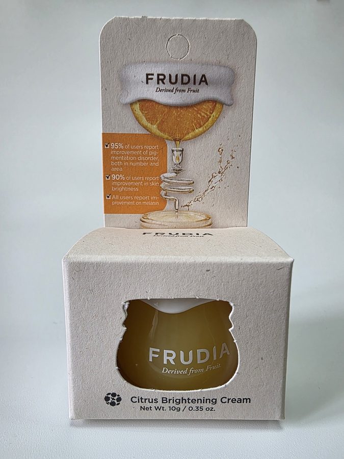 FRUDIA Крем с цитрусом, придающий сияние коже Миниатюра (10г) / Frudia Citrus Brightening Cream Miniature