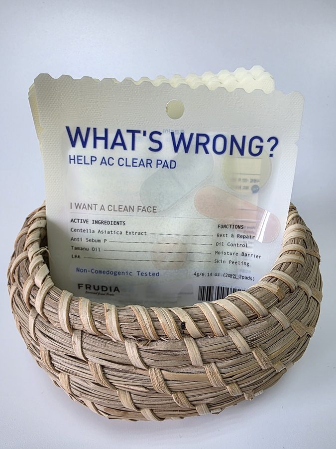 FRUDIA What's Wrong Очищающие пэды для проблемной кожи (4г) / FRUDIA What's Wrong Help AC Clear Pad